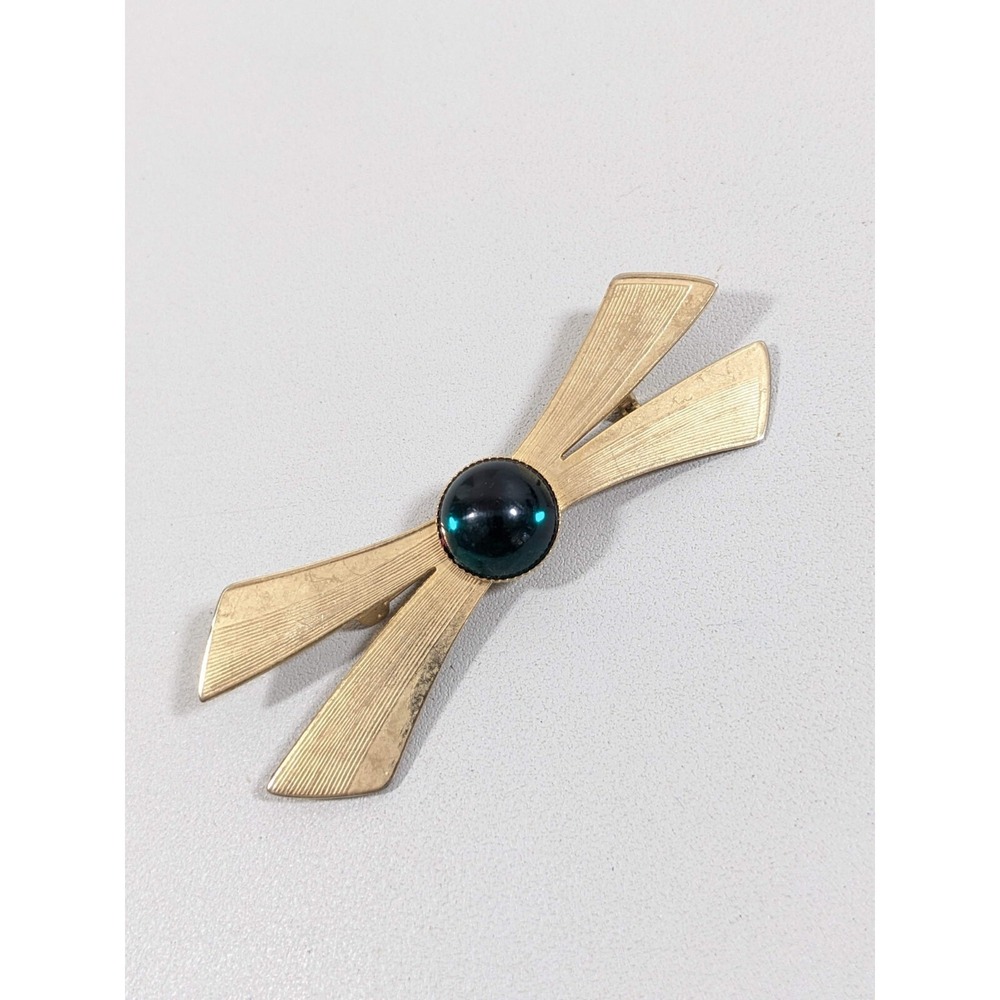 Vintage Gold Tone Green Lucite Cabochon Jelly‎ Belly Style Bar Pin Brooch